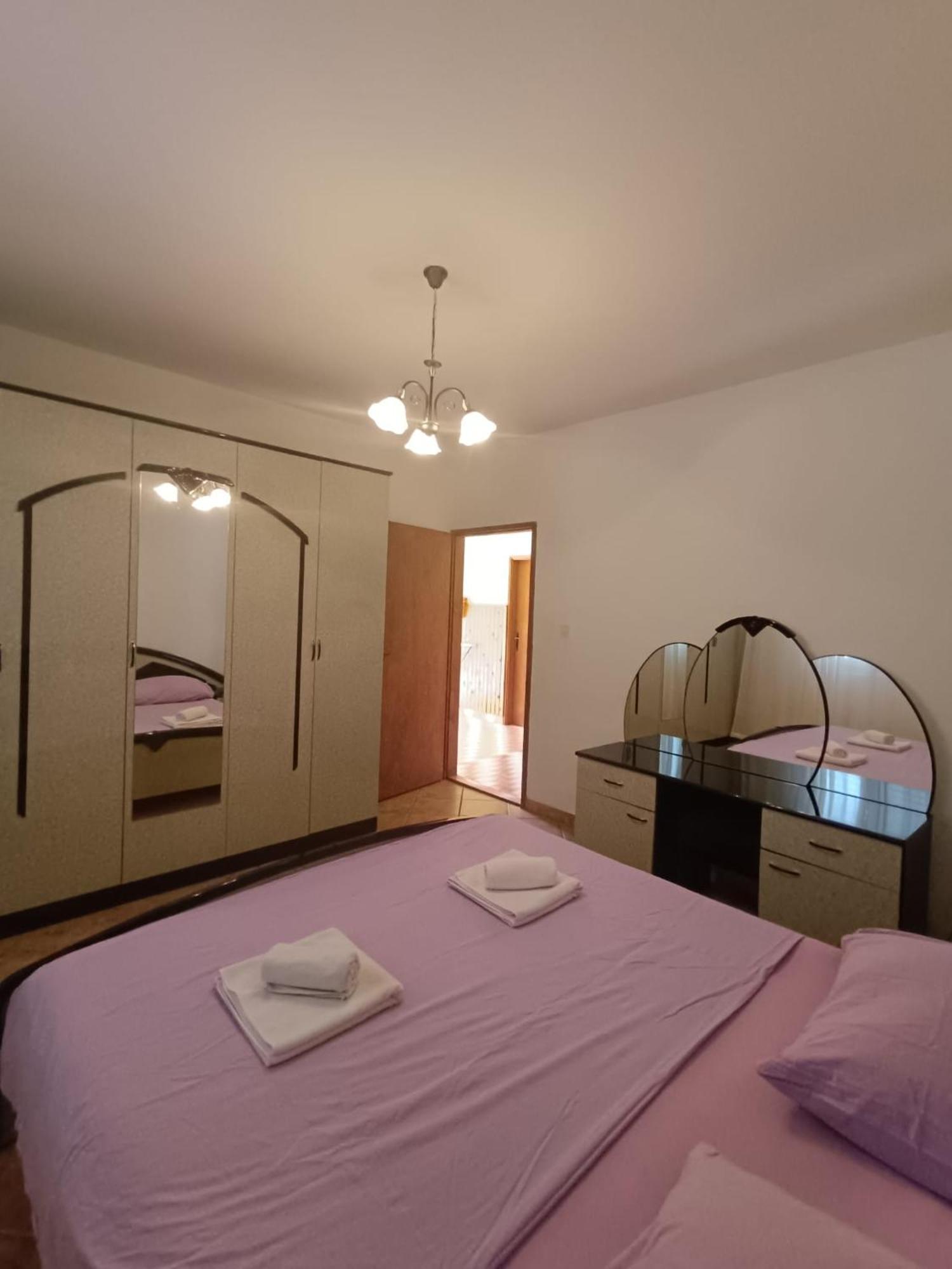 Apartmani Iva Tribanj-Kruscica Zewnętrze zdjęcie